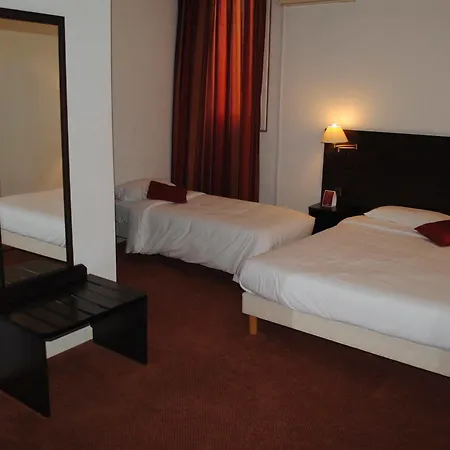 Urban By Balladins Hotell 3*